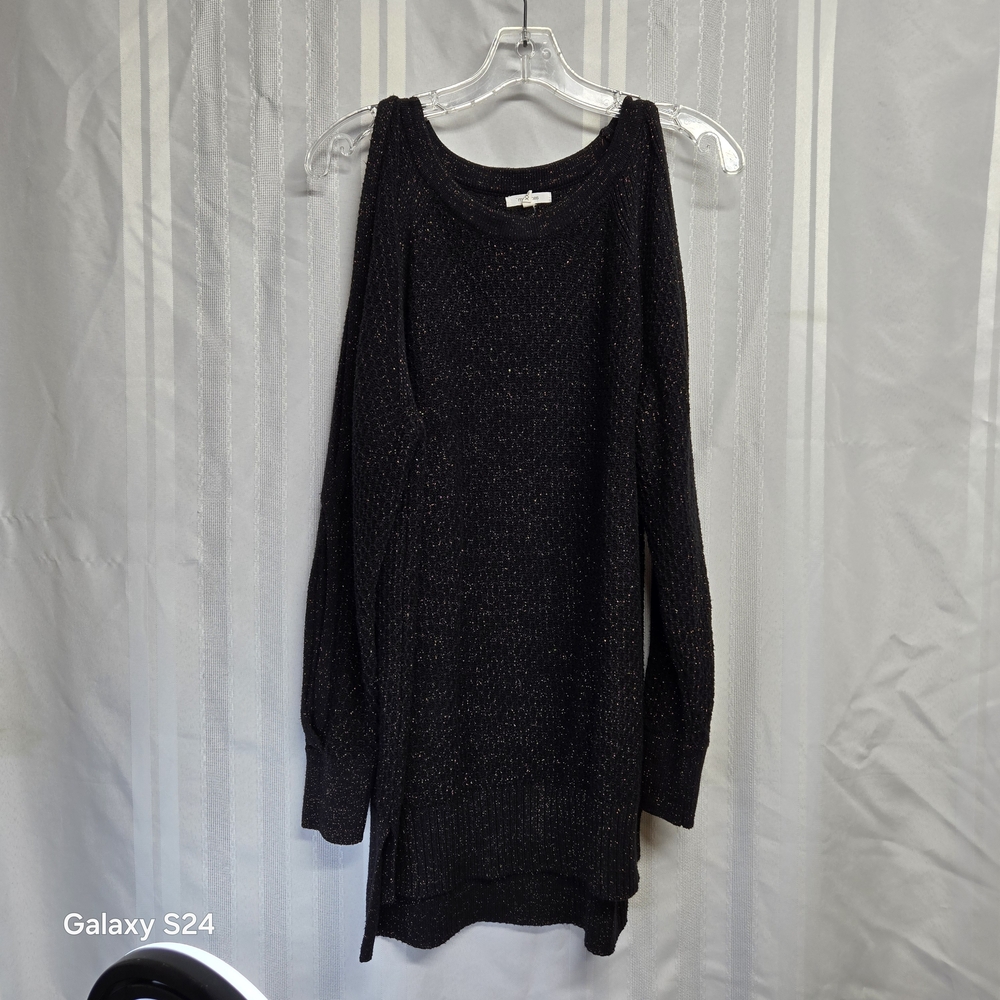 MAURICES Black / GOLD Cold Shoulder Sweater SIZE XXL